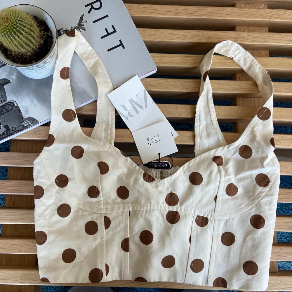Polka dot crop top